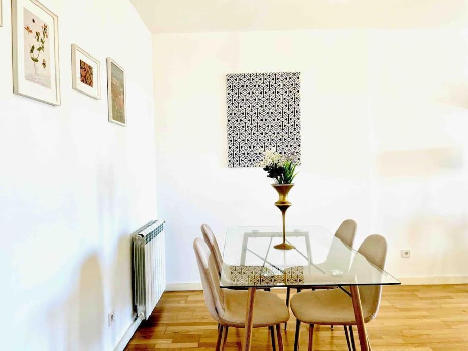 Airport Expo Apartment Lisboa Ngoại thất bức ảnh